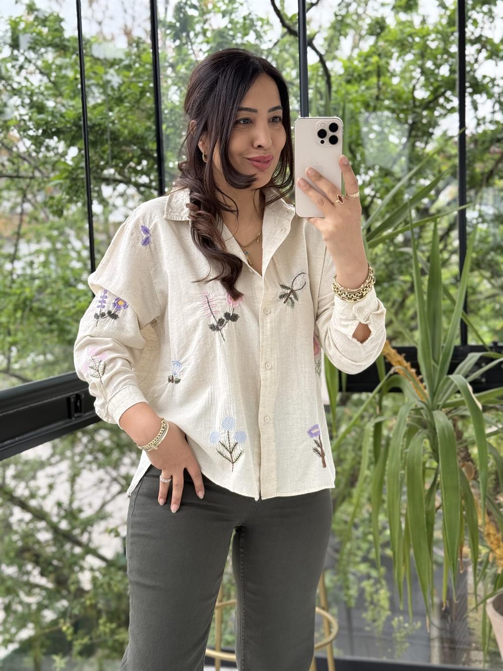 Bahar Nakışlı Gömlek Natural