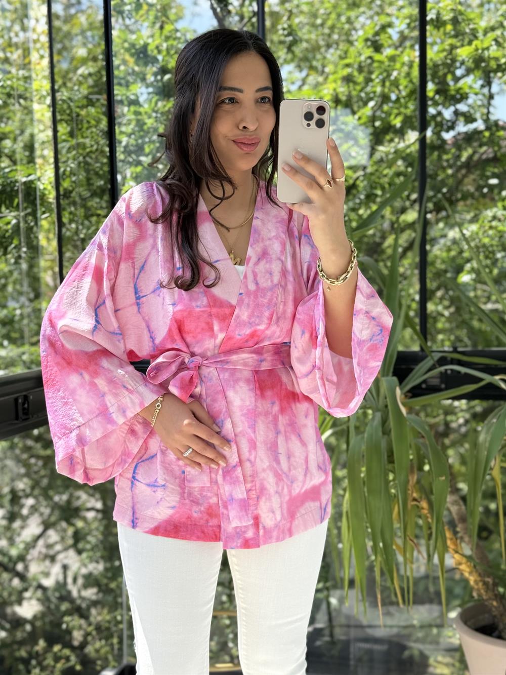 Desenli Kruvaze Yaka Bağlamalı Kimono Pembe