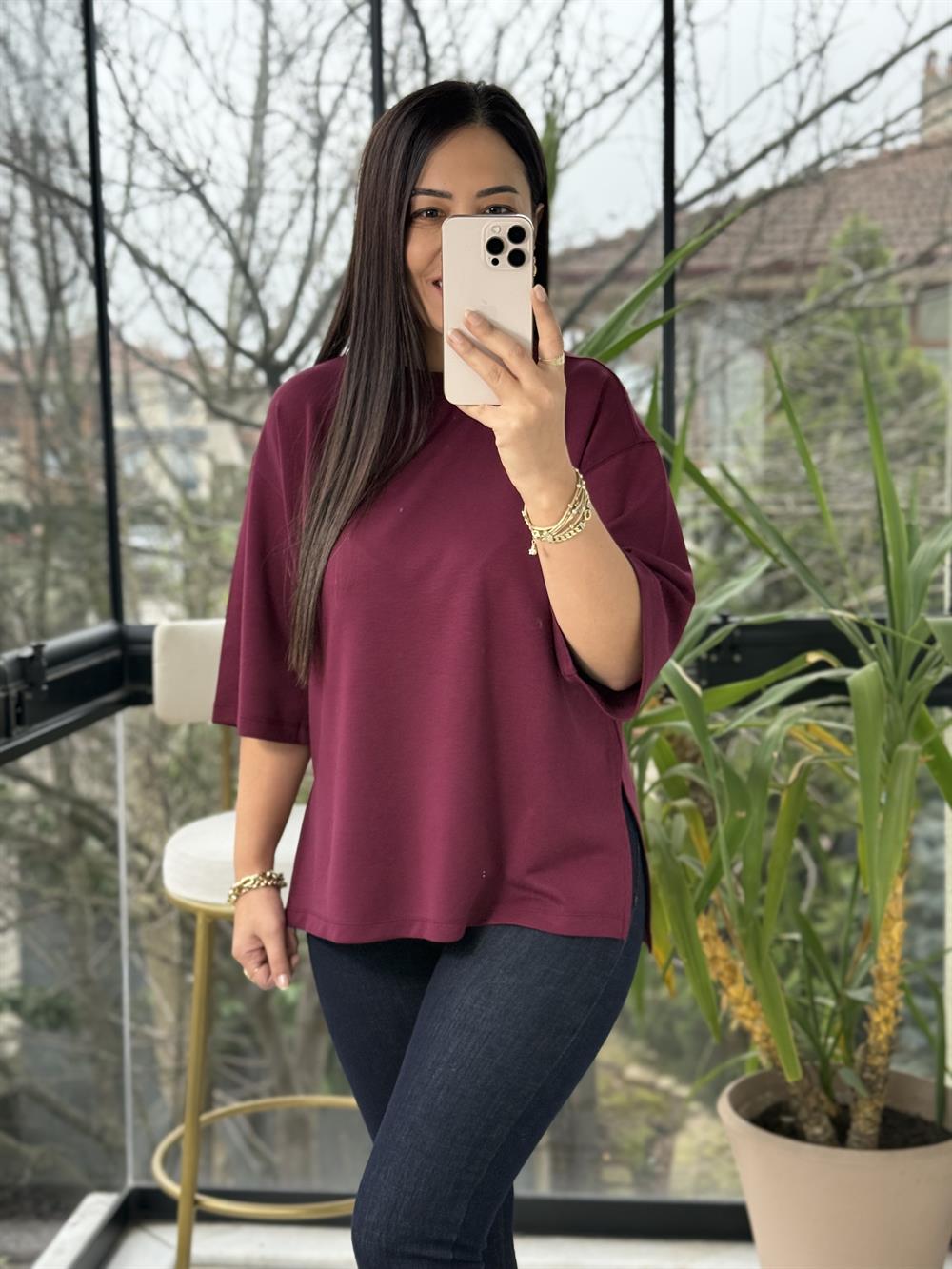 Oversize Yanları Yırtmaçlı Modal Tişört Bordo