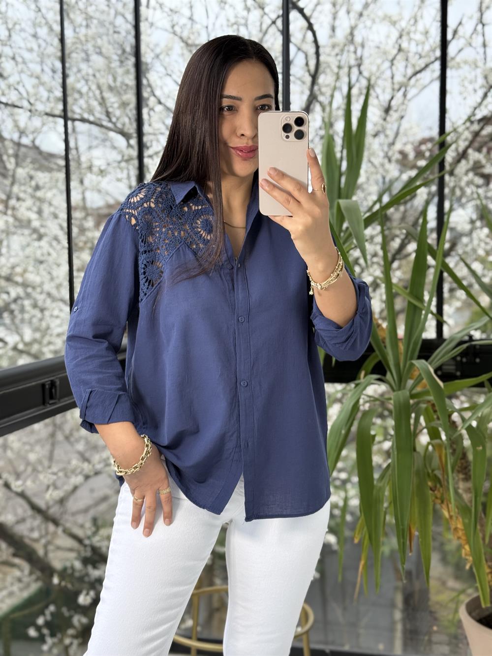 Omuz Dantel Detaylı Natural Gömlek İndigo Mavi