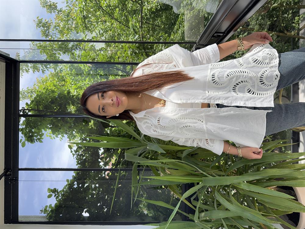 Dantel Detaylı Pamuklu Gömlek Beyaz