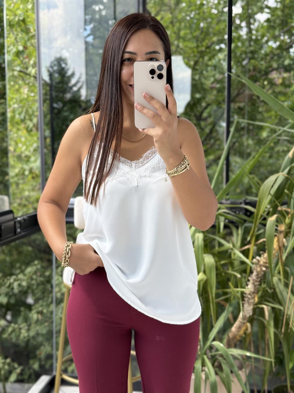 Dantelli İnce Askılı Atlet Ekru