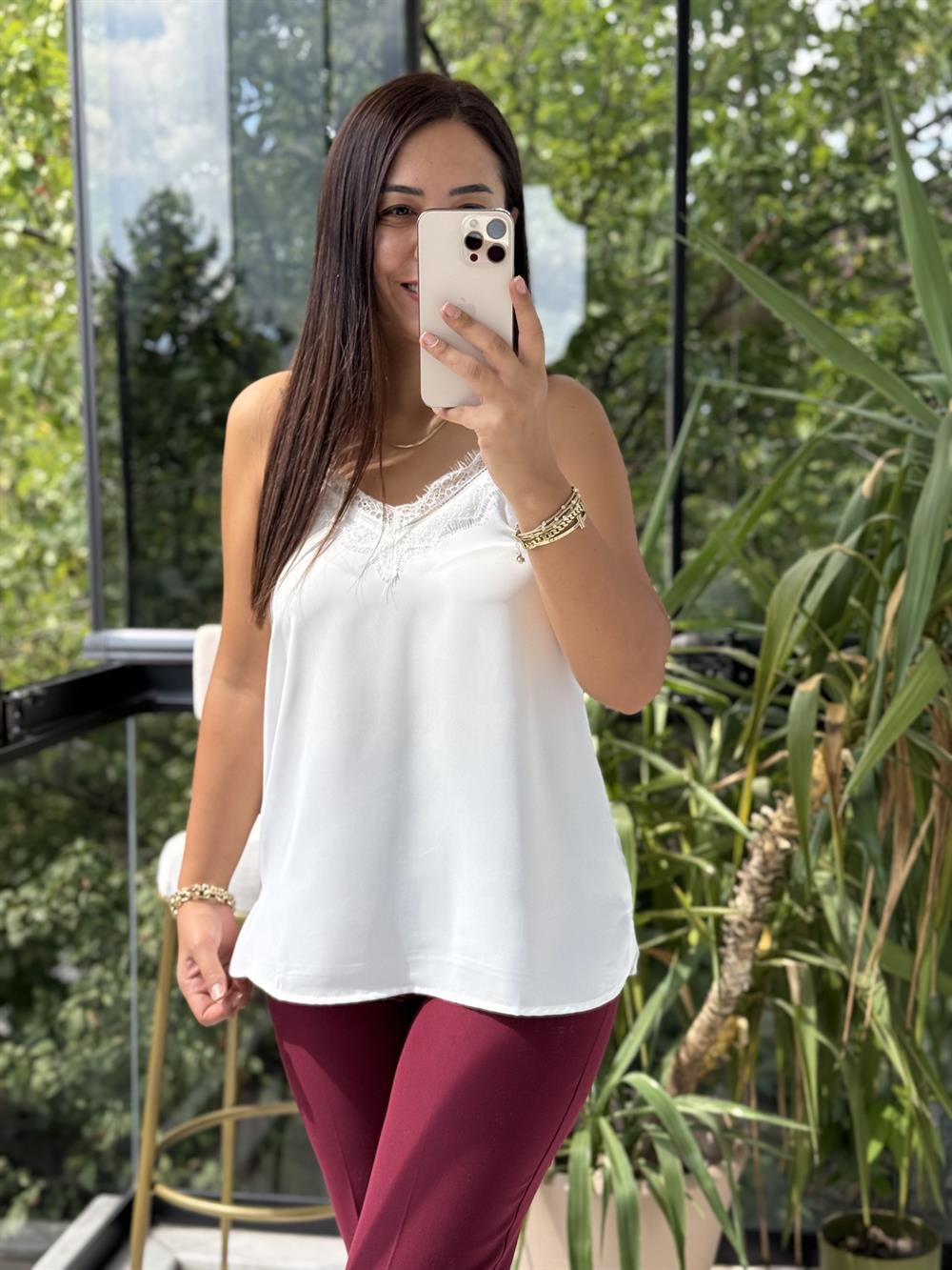 Dantelli İnce Askılı Atlet Ekru