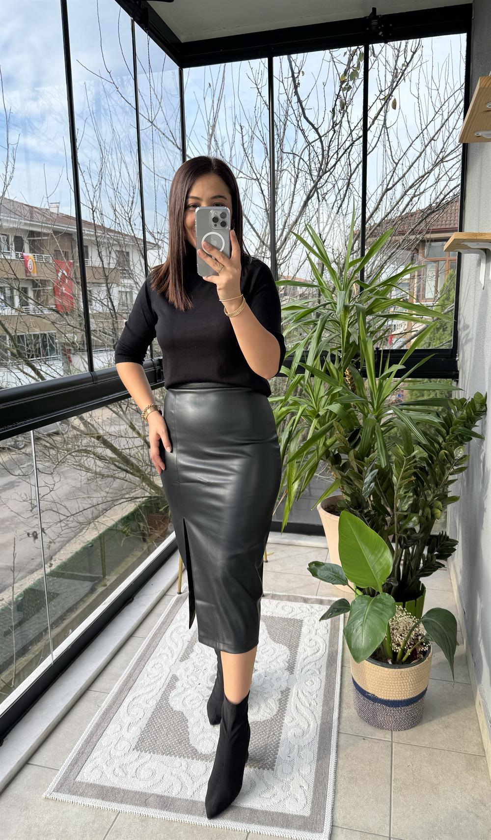 Deri Kalem Etek Siyah