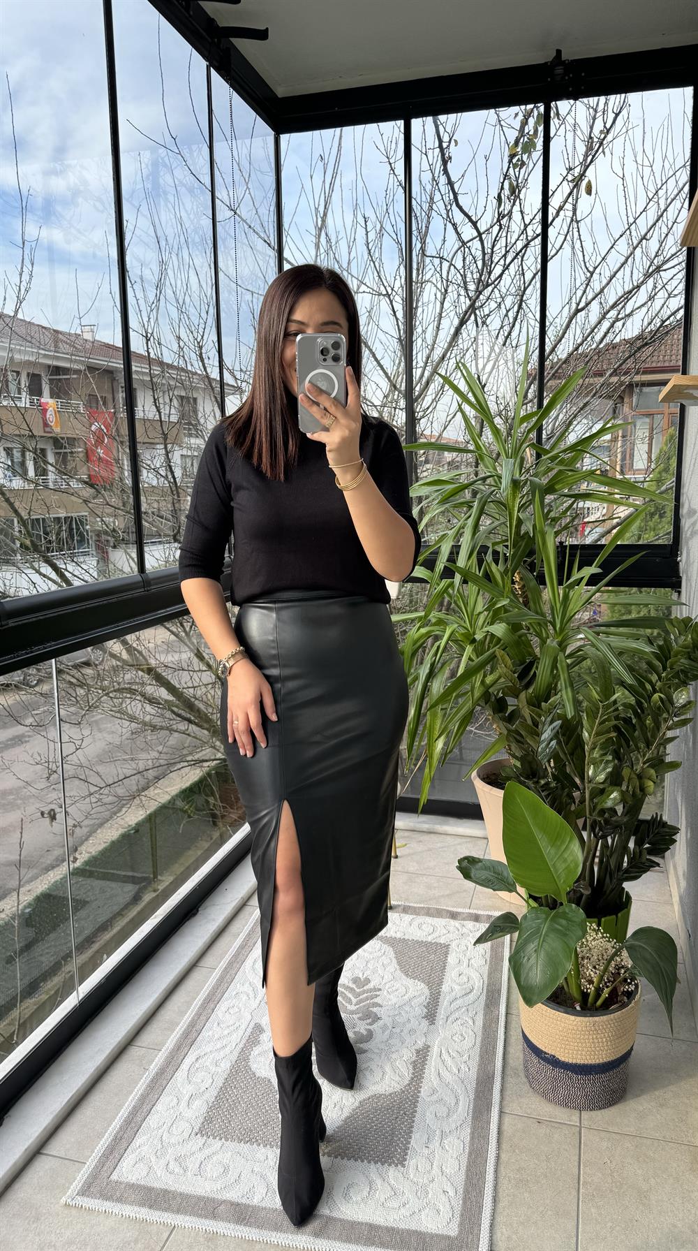 Deri Kalem Etek Siyah