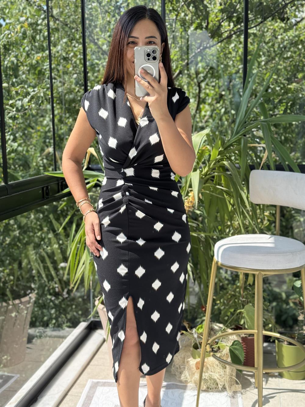 Desenli Düğme Detay Crep Elbise Siyah