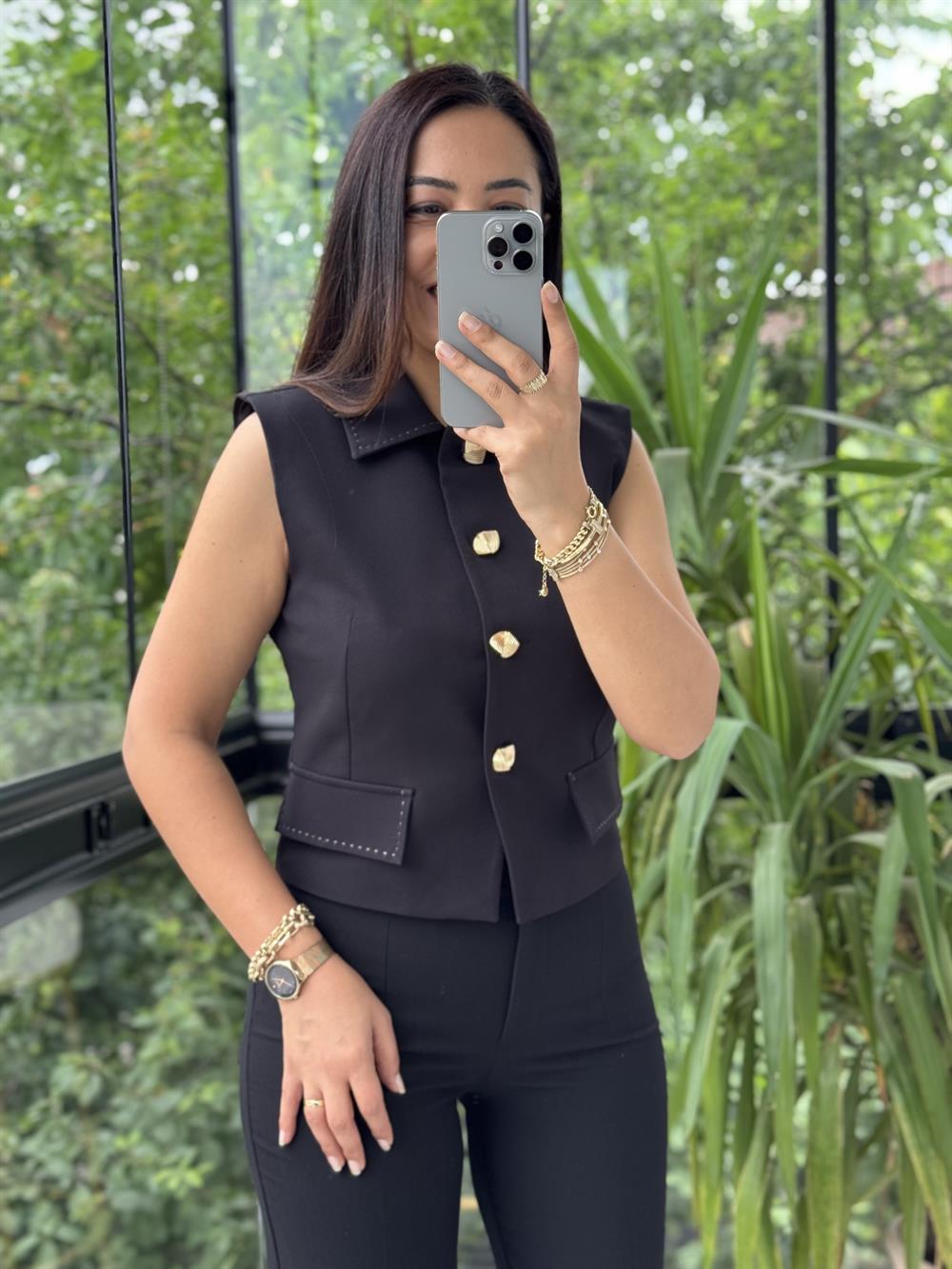 Dikiş Detaylı Yelek Siyah