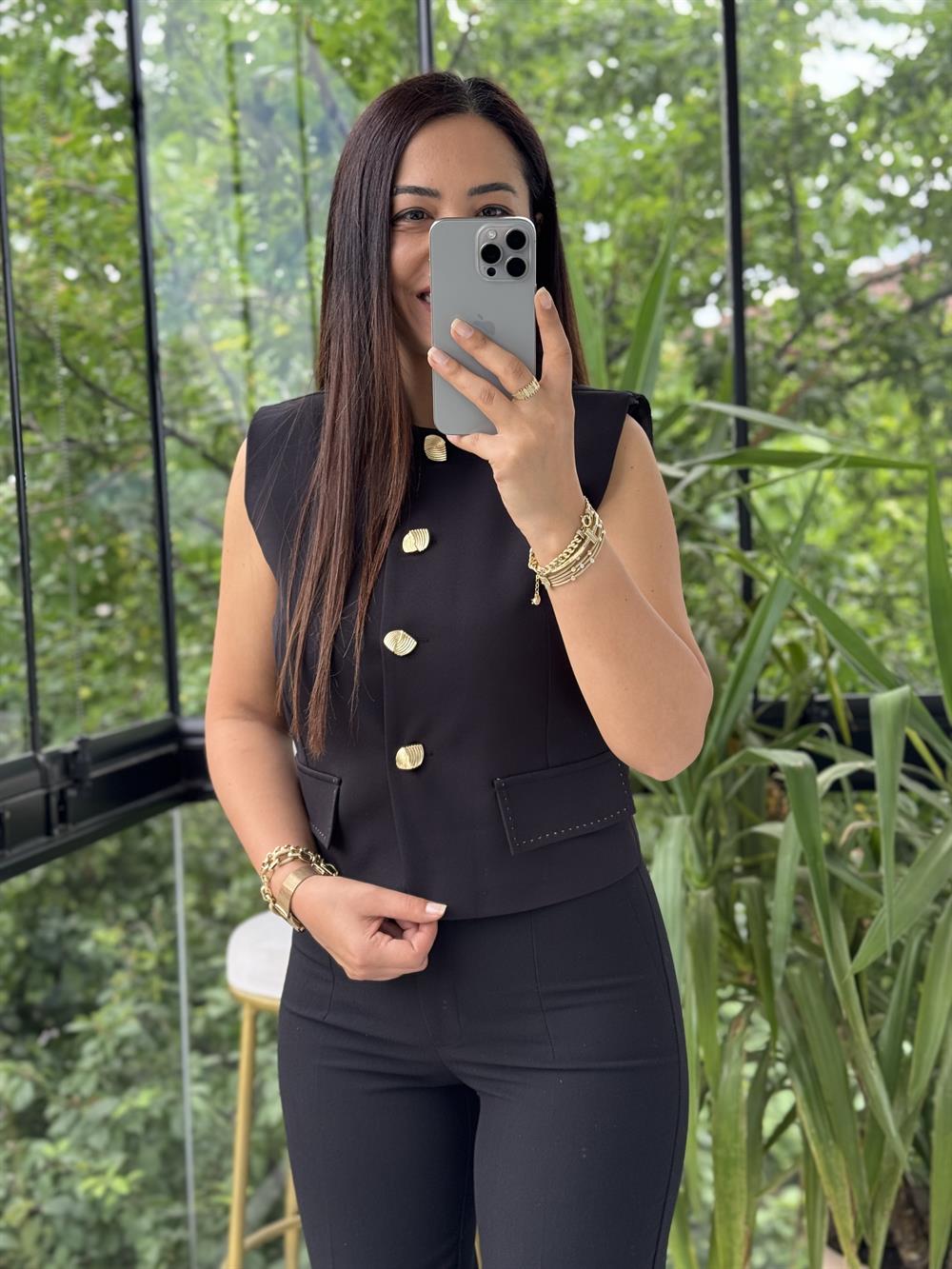 Dikiş Detaylı Yelek Siyah