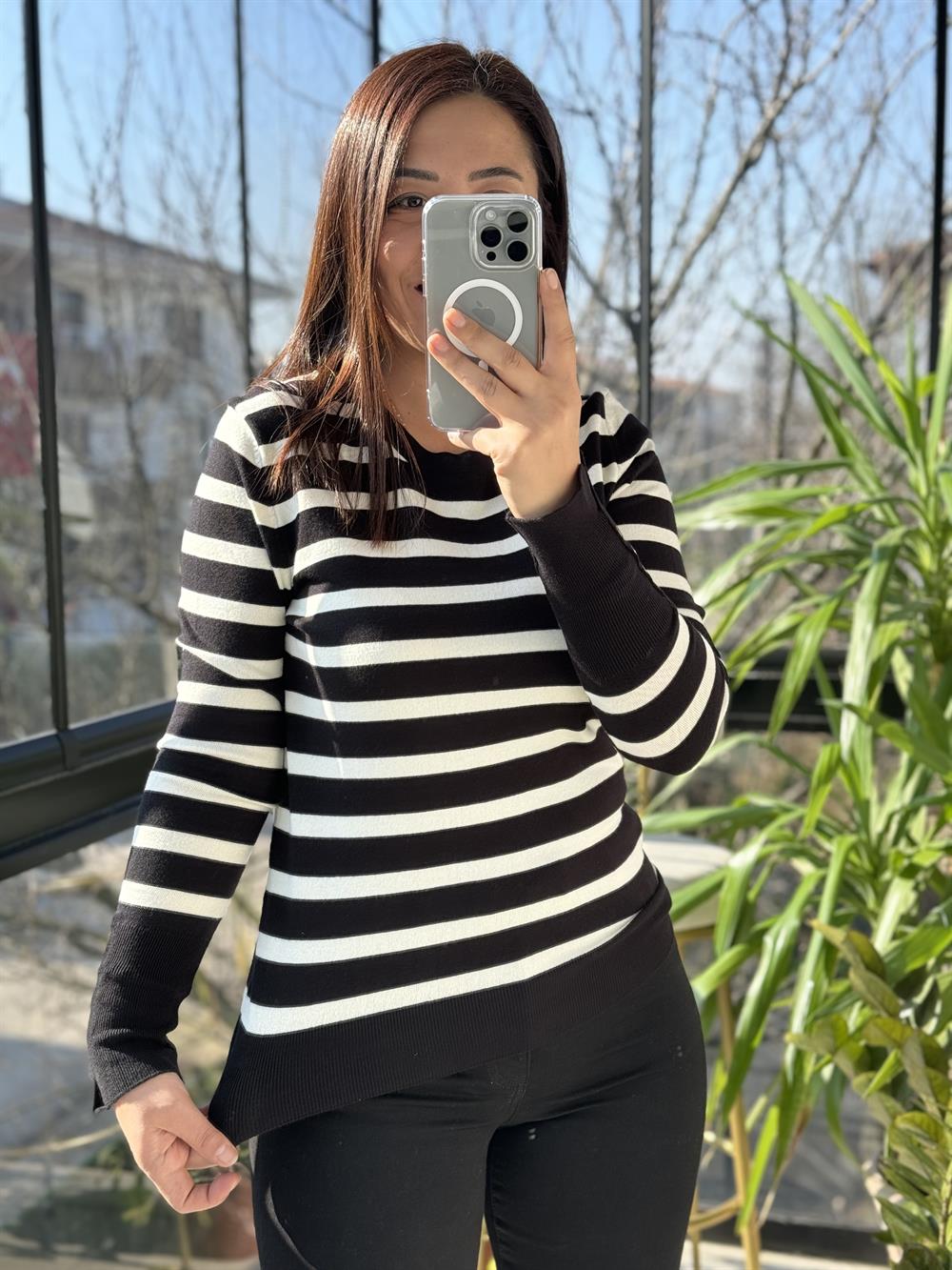 Dilvin Bisiklet Yaka Çizgili Triko Siyah