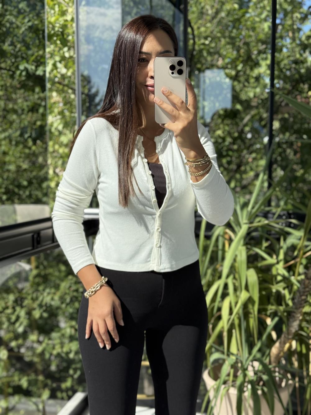 Dilvin Düğmeli Detaylı Hırka Ekru