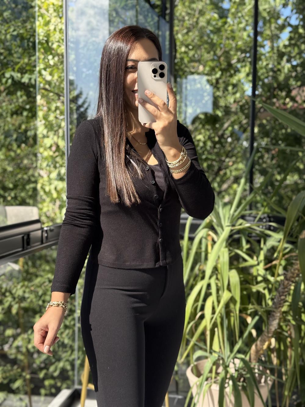 Dilvin Düğmeli Detaylı Hırka Siyah