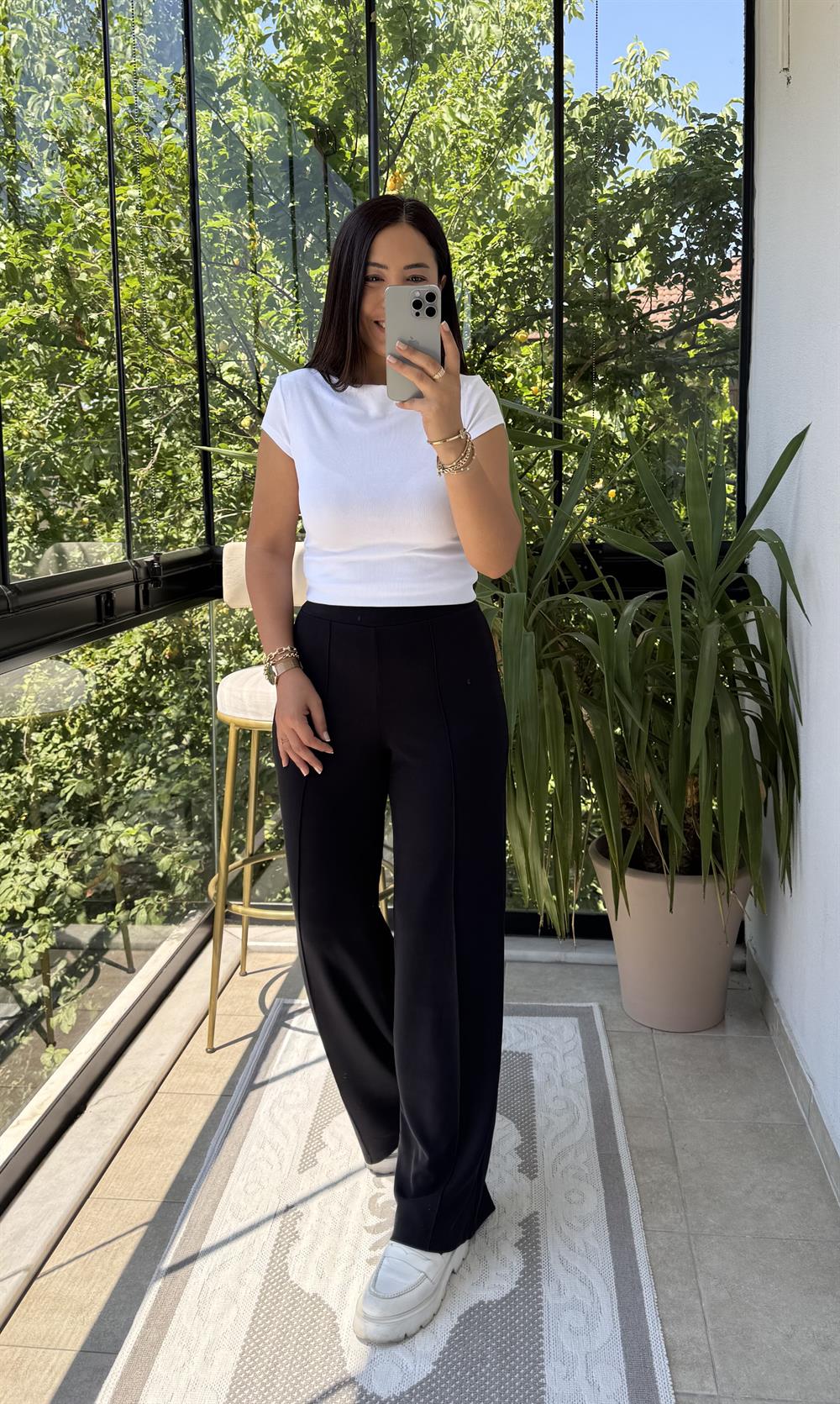 Dilvin Kayık Yaka Tişört Beyaz