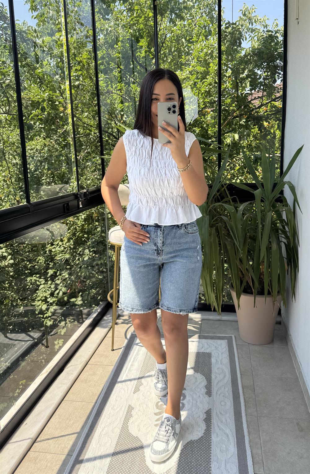 Dilvin Kolsuz Crop Bluz Ekru