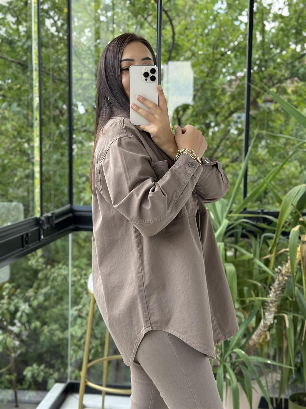 Düğmeli Oversize Gömlek Vizon