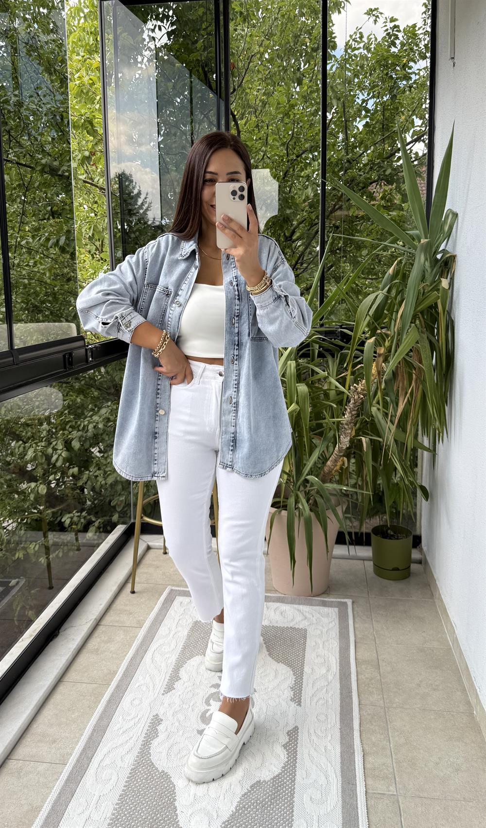 Düğmeli Oversize Gömlek Kar Yıkama