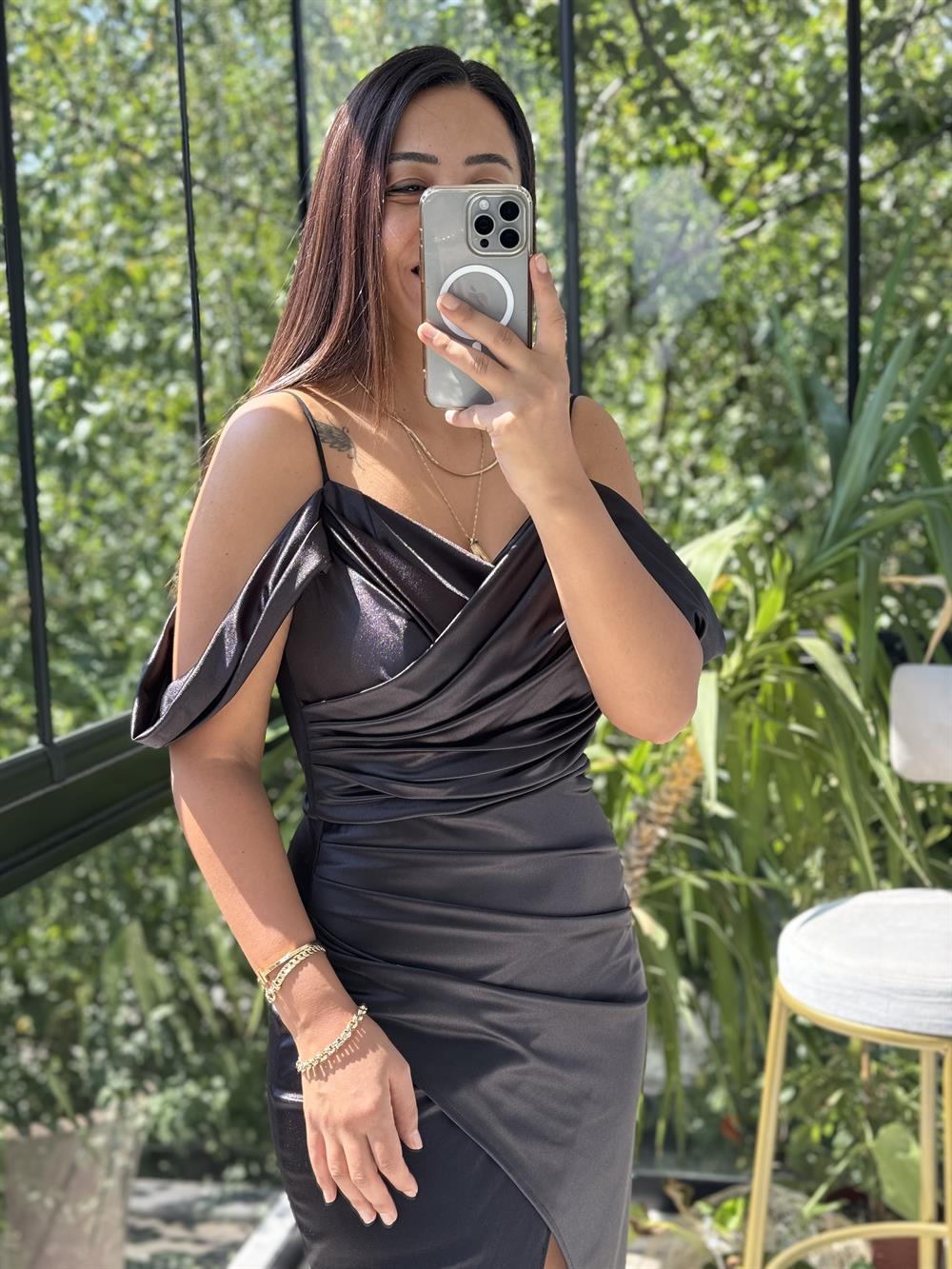 Düşük Omuz Araboy Saten Abiye Siyah