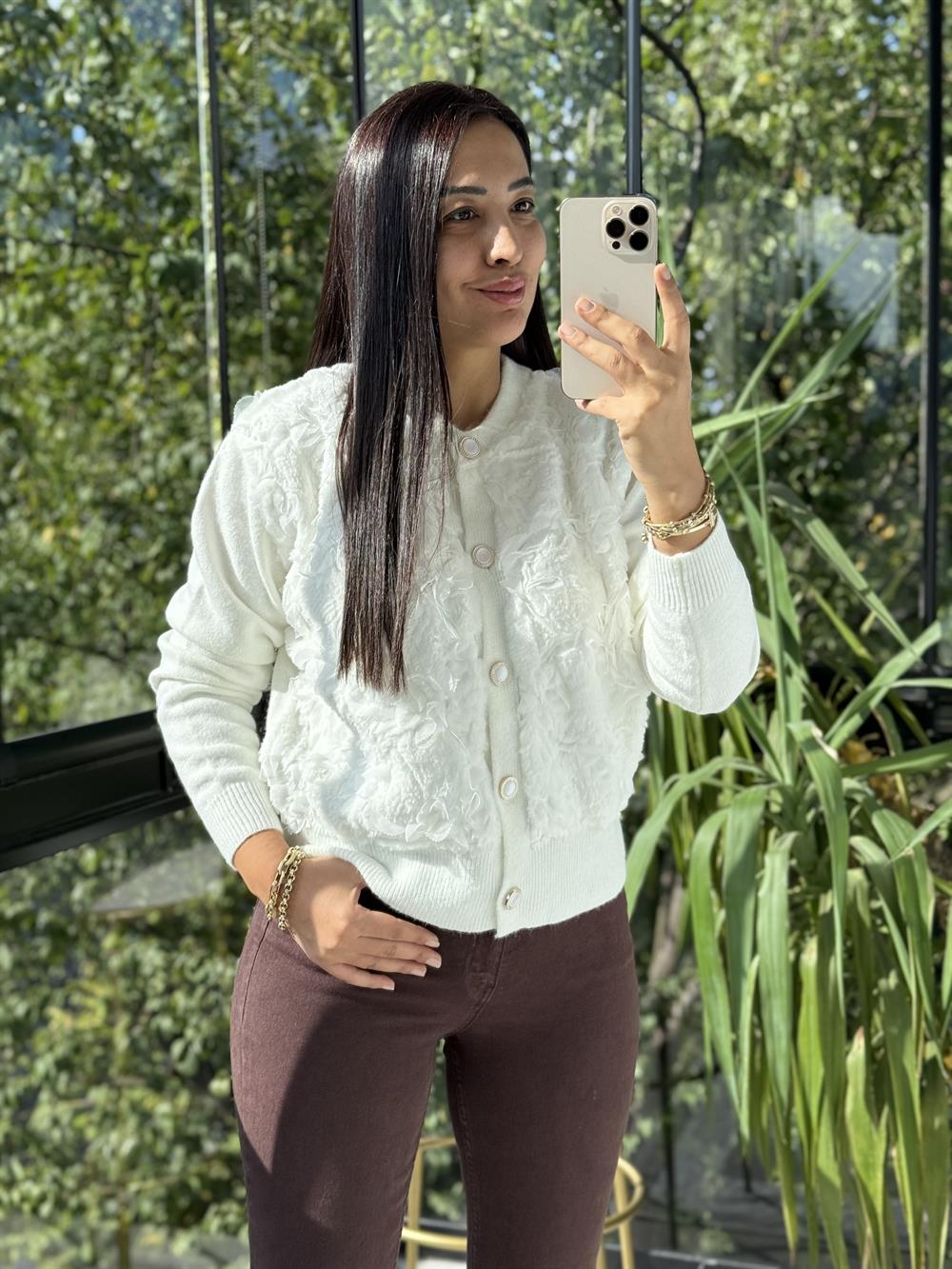 İthal Dokuma Kumaş Tül Detaylı Hırka Ekru