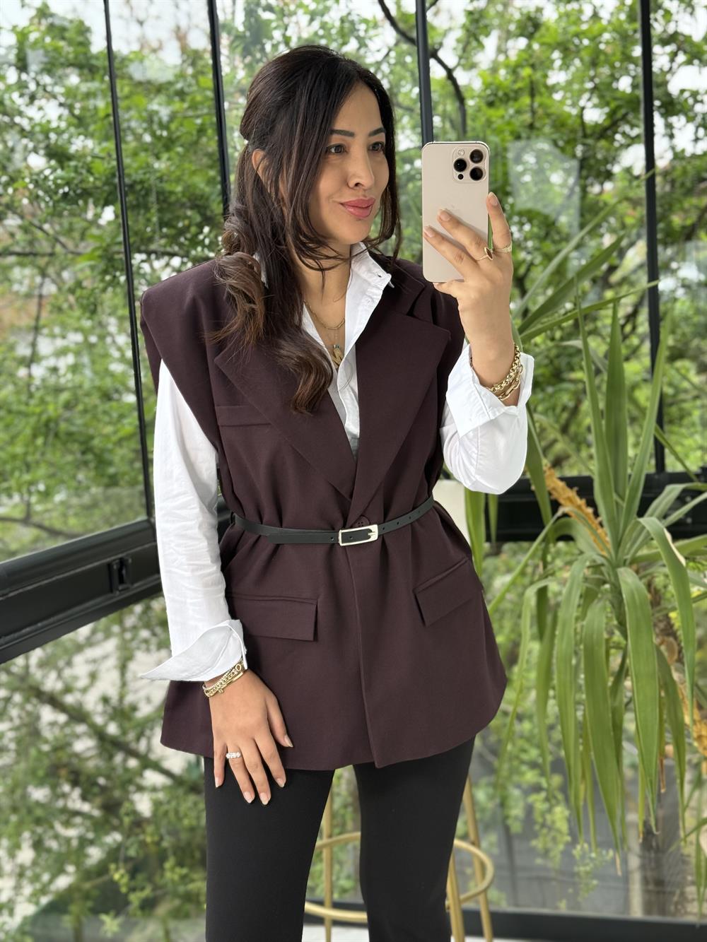 Vatkalı Kemerli Yelek Mürdüm