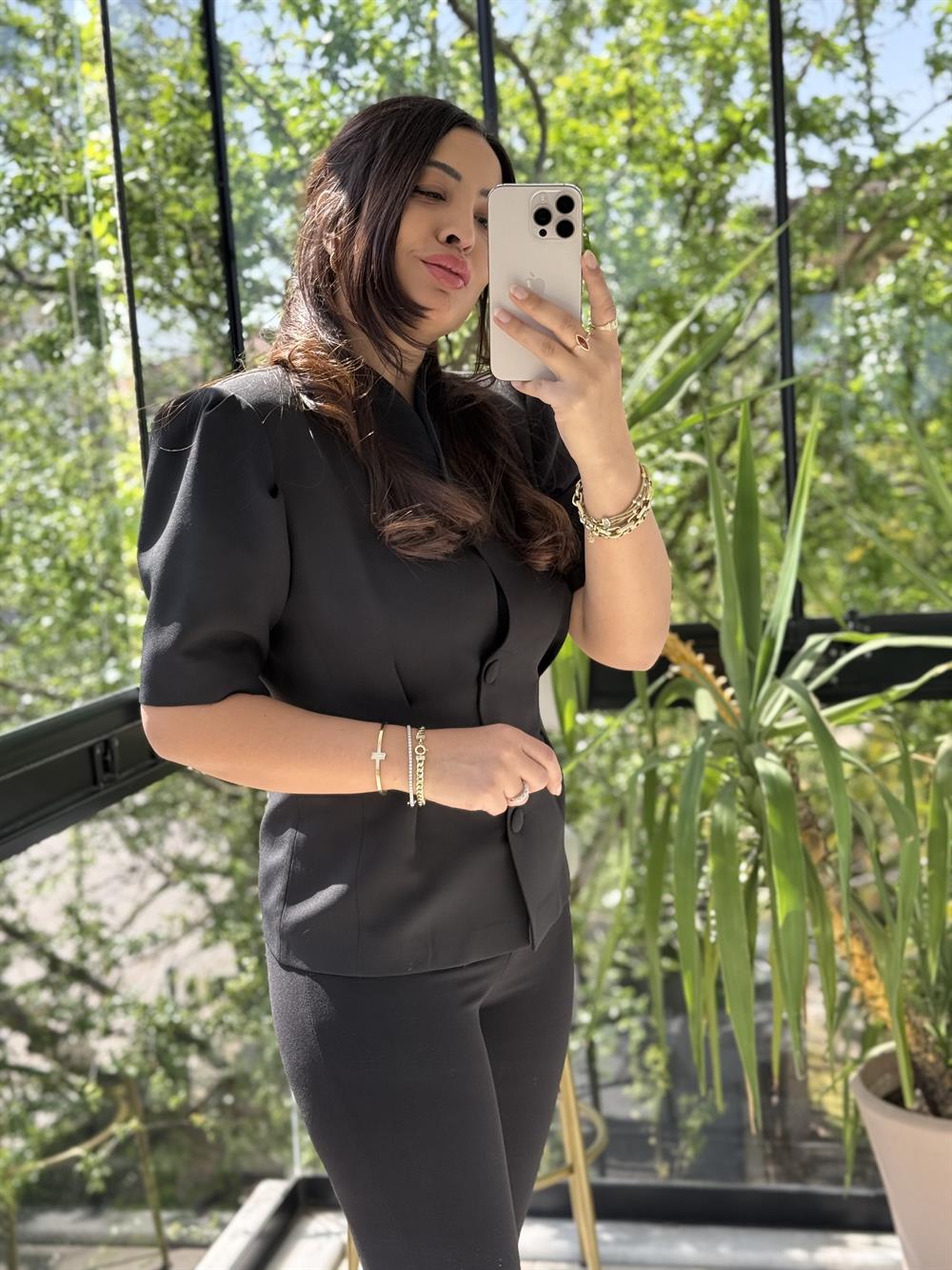 Pileli 3 Düğme Kısa Kol Ceket Siyah