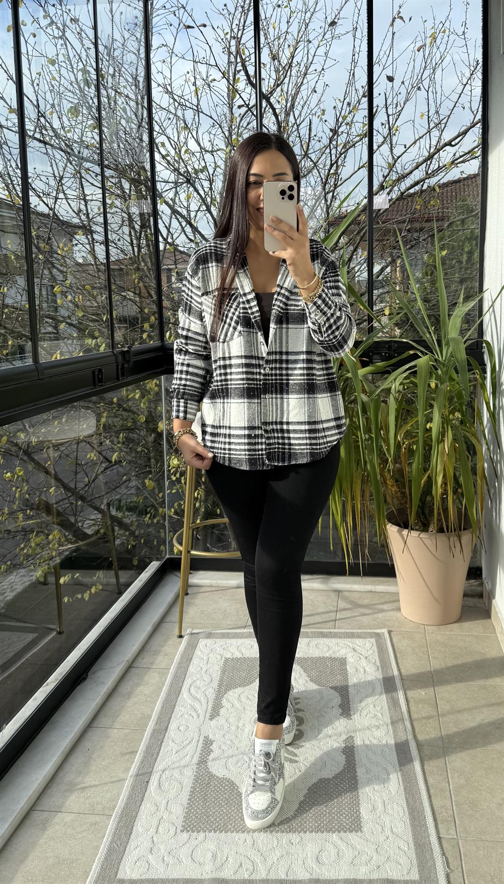 Taşlı Ekose Gömlek Siyah