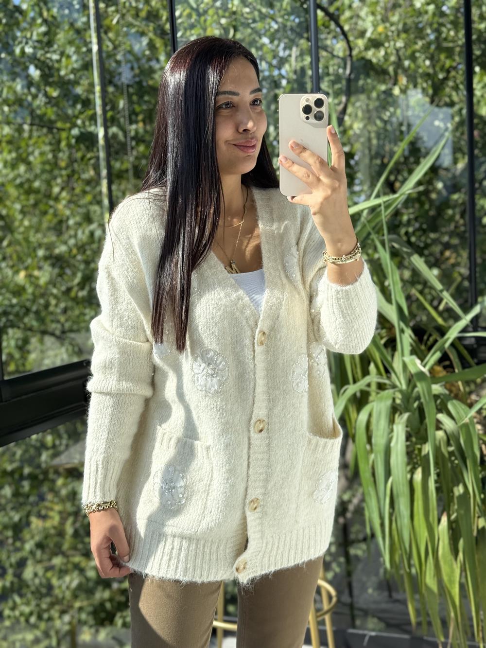 İthal Dokuma Kumaş Tül Ve Payet Çiçekli Hırka Ekru