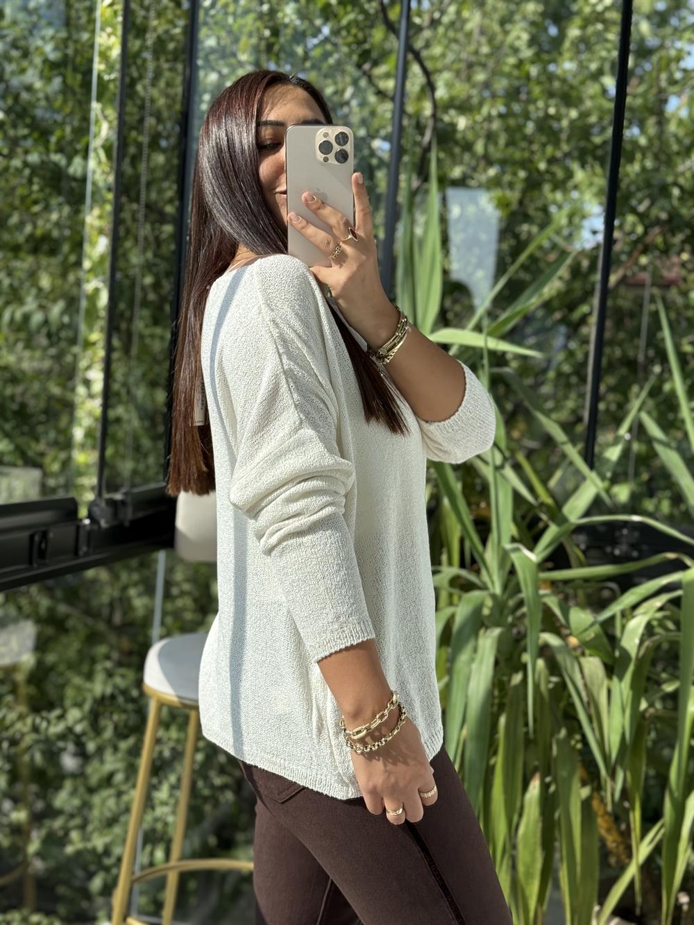 Kayık Yaka İnce Triko Ekru