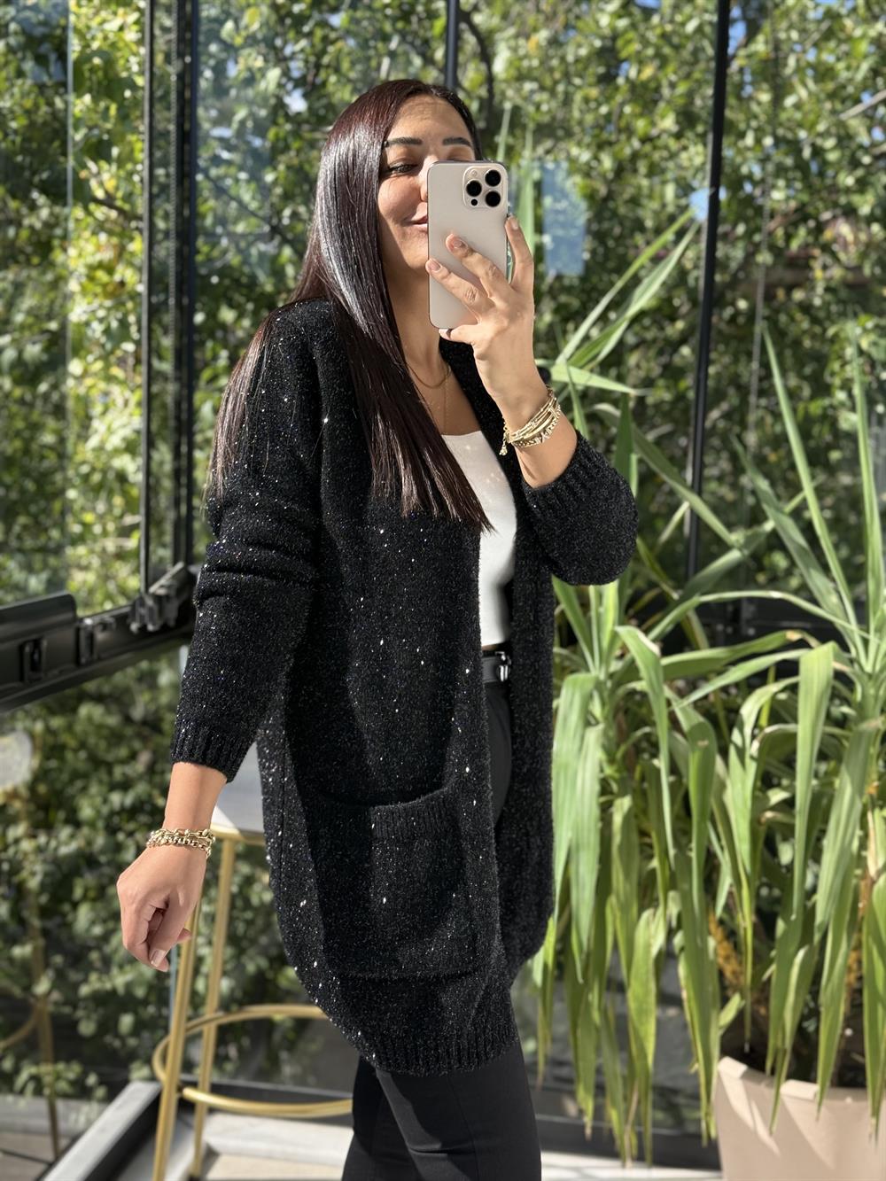 Önü Cep Detaylı Slim Yumoş Hırka Siyah