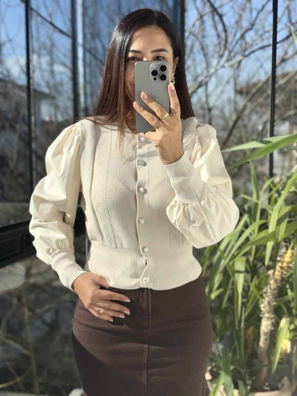 Triko Detaylı Bluz Bej