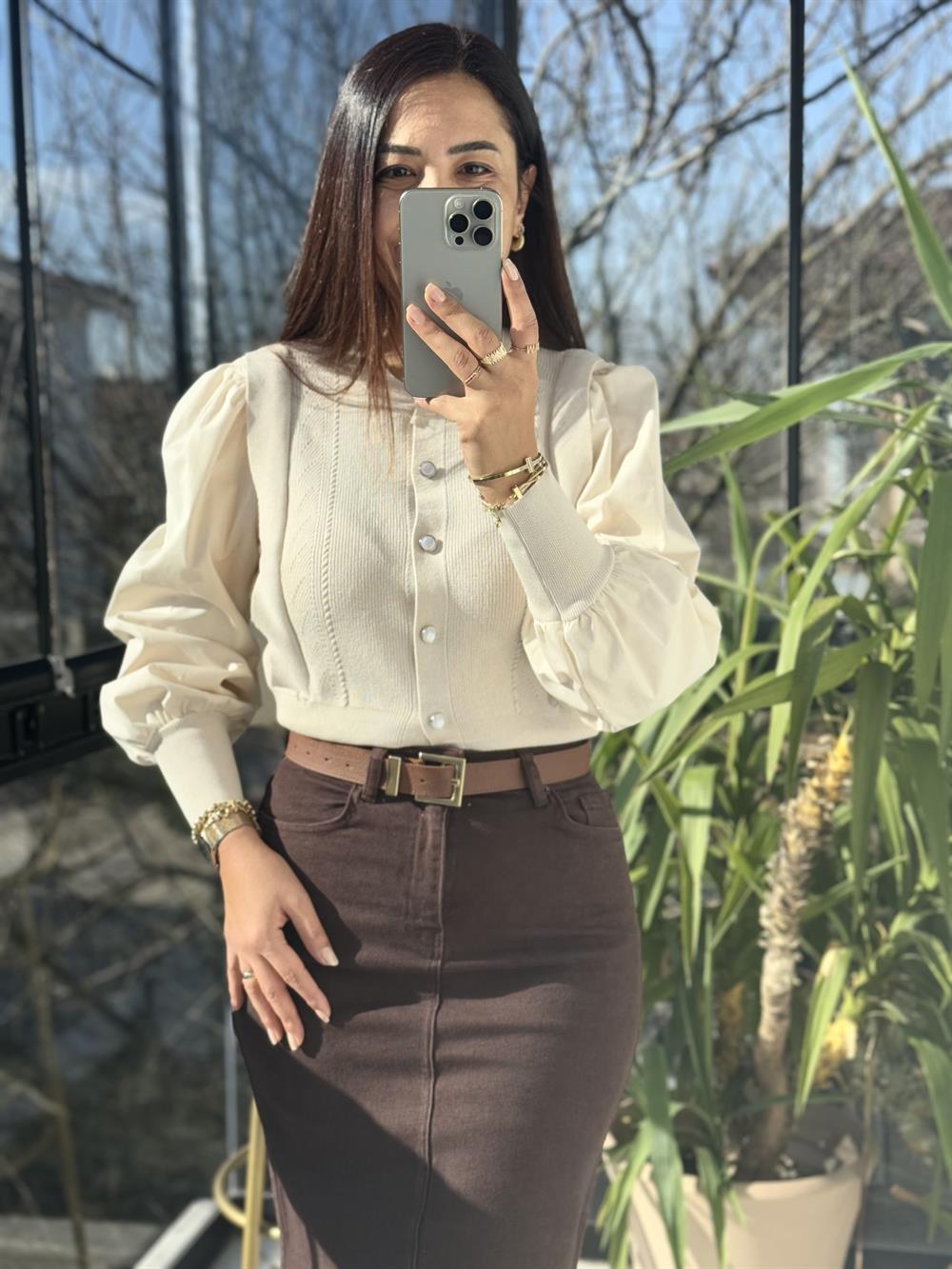 Triko Detaylı Bluz Bej