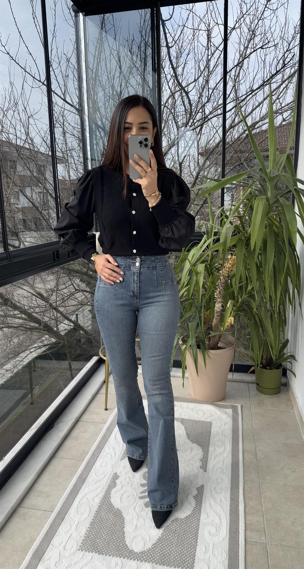 Triko Detaylı Bluz Siyah