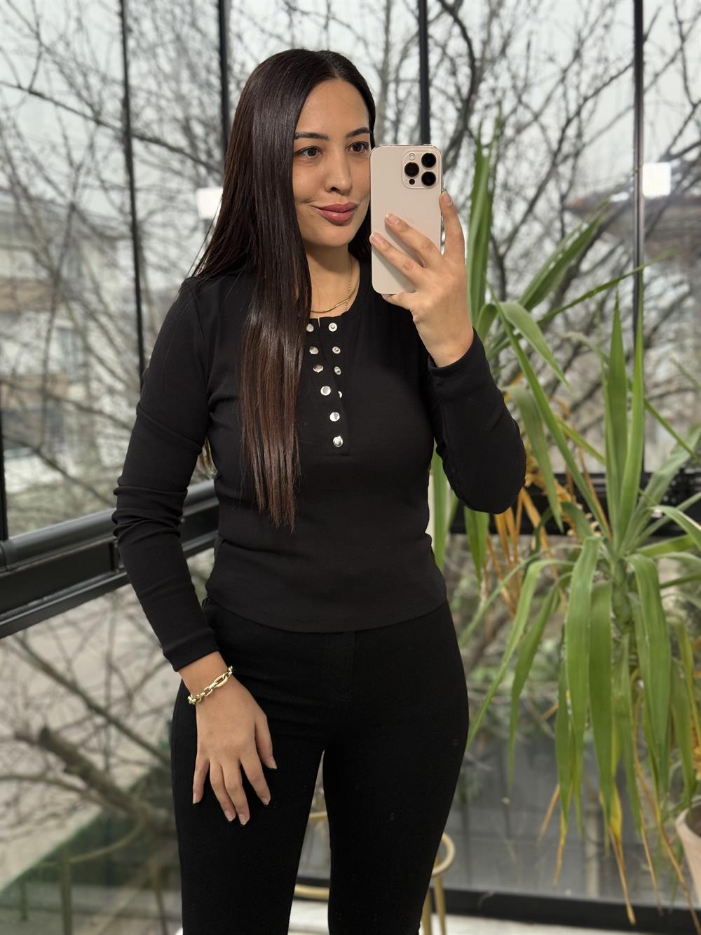 Yarım Çıtçıtlı Bluz Siyah