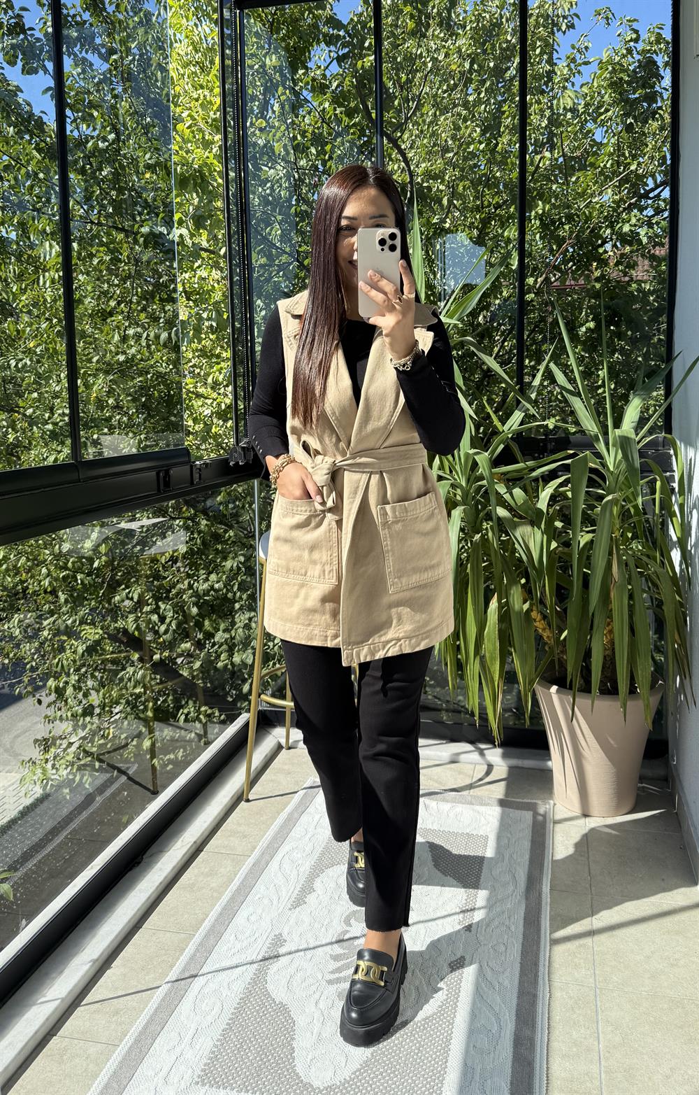 Kuşaklı Kruvaze Yaka Yelek Camel