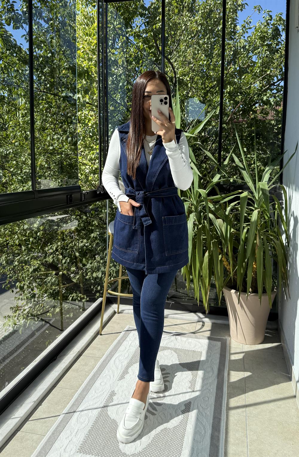 Kuşaklı Kruvaze Yaka Yelek Lacivert