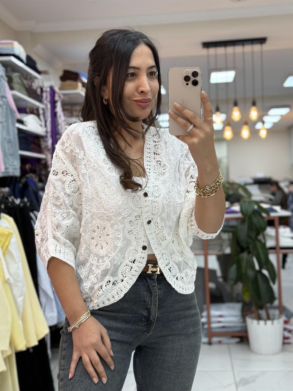 Payetli Çiçekli Kısa Kol Hırka Beyaz