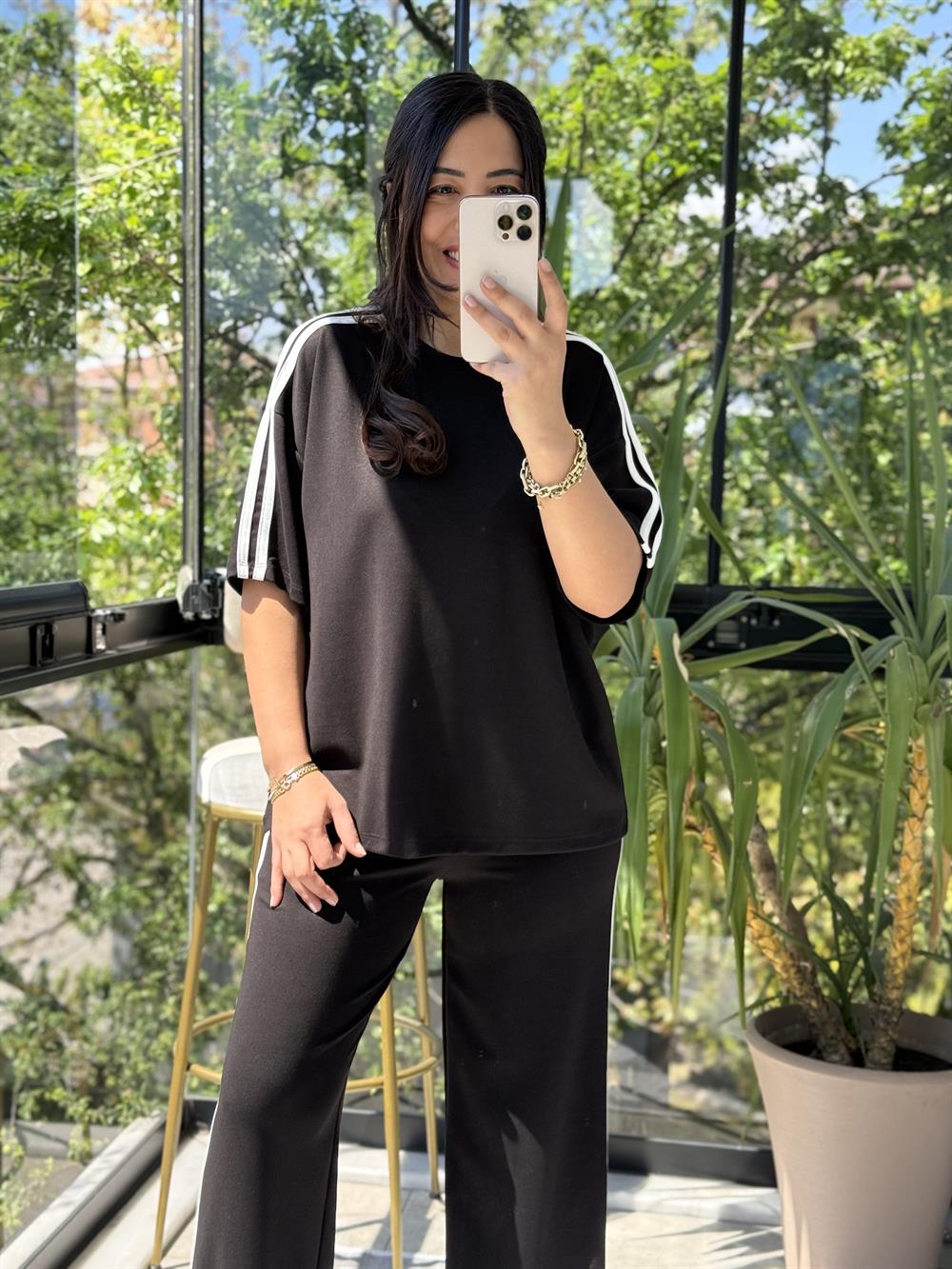Şerit Detaylı Cool Takım Siyah