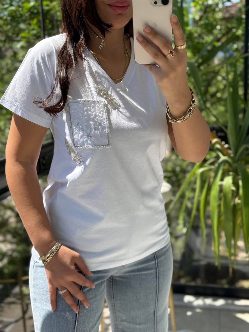 Başak Cep Detaylı Tişört Beyaz