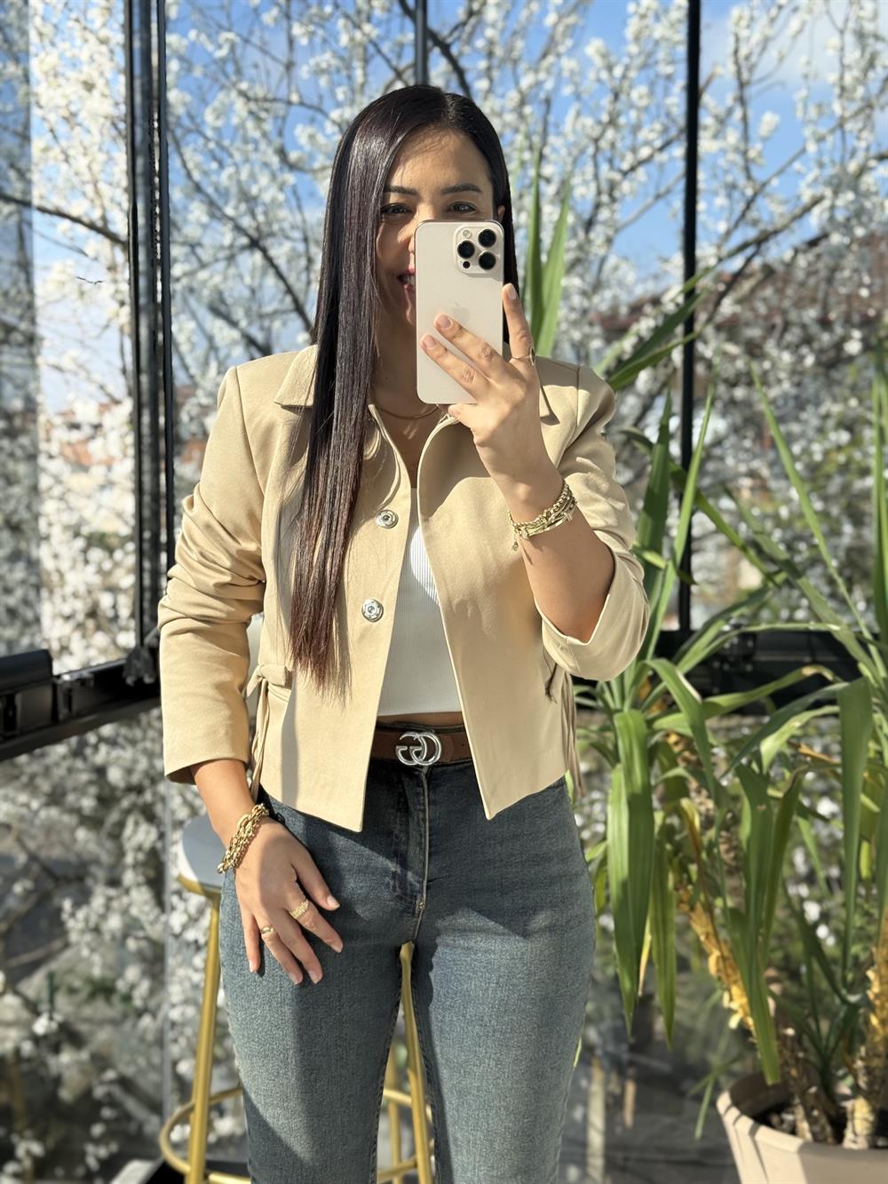 Uzun Kol Fiyonklu Blazer Ceket Bej