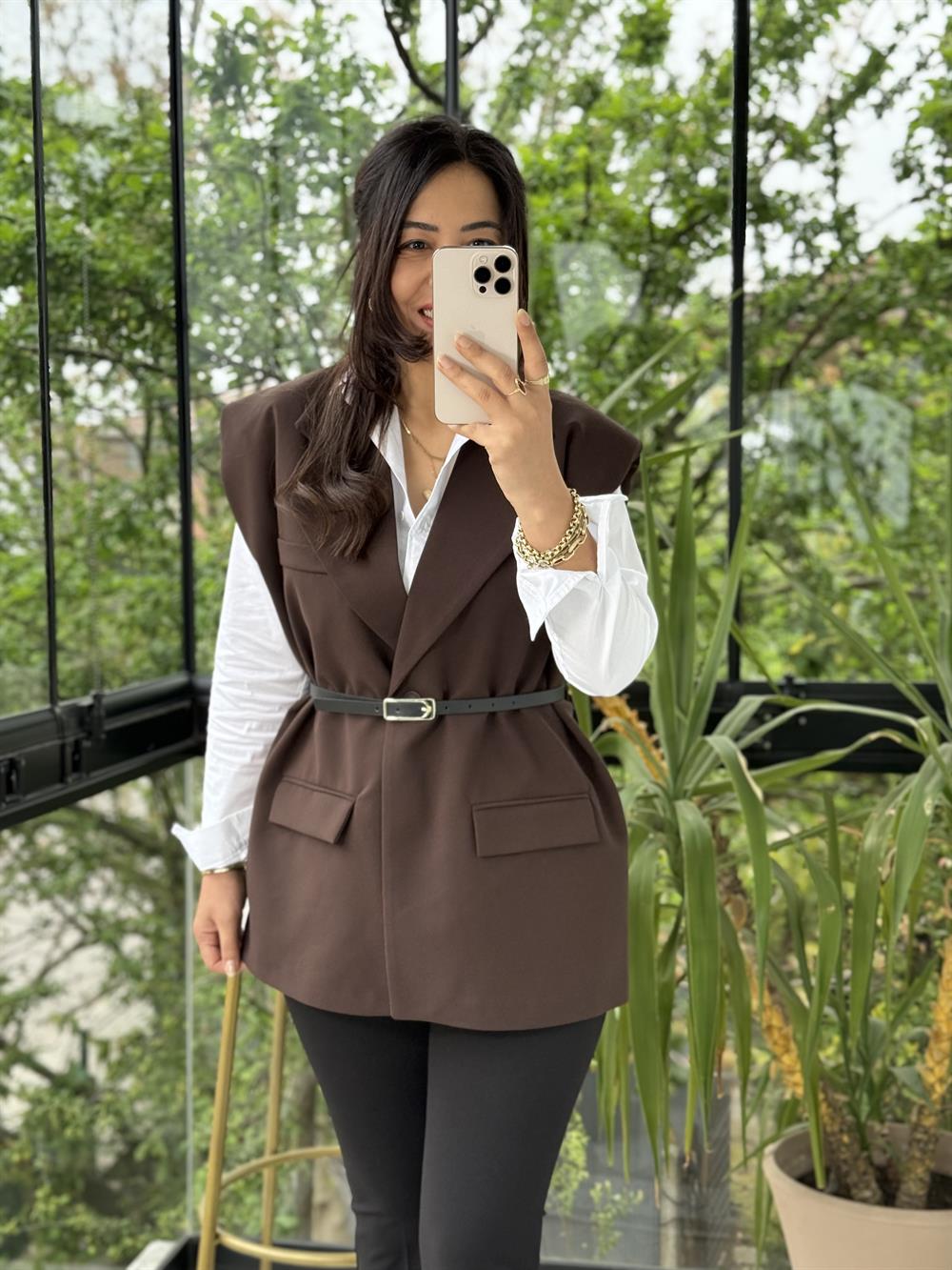 Vatkalı Kemerli Yelek Kahve