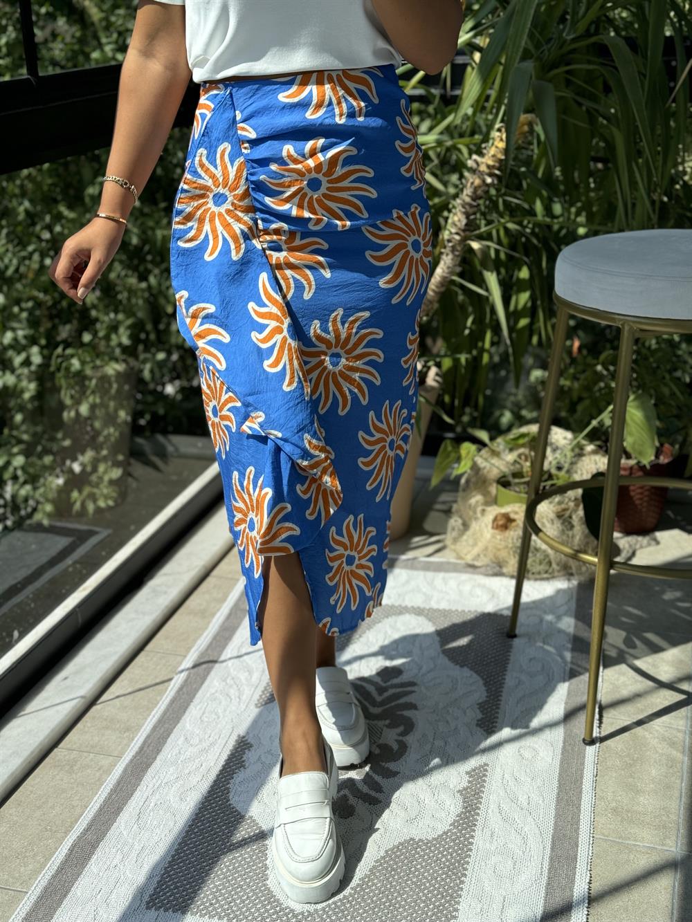 Fırfırlı Desenli Etek Mavi