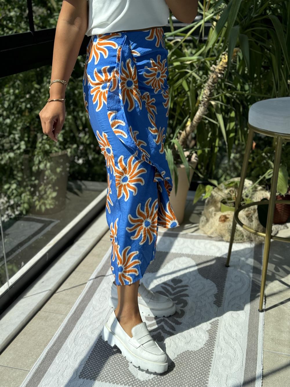 Fırfırlı Desenli Etek Mavi