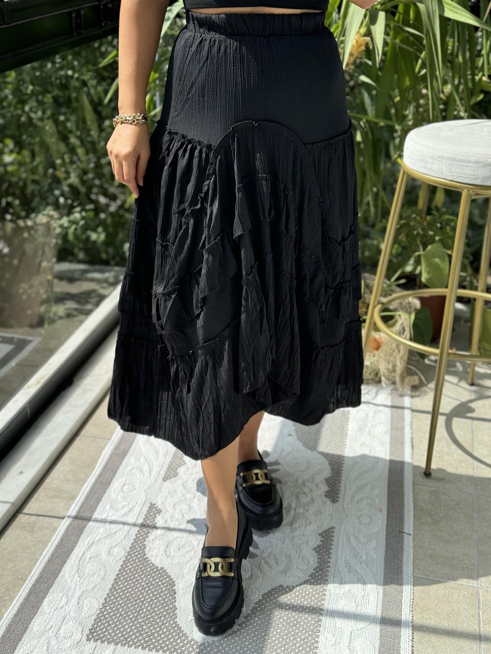 Fırfırlı Gofre Etek Siyah