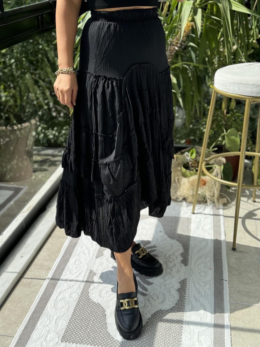 Fırfırlı Gofre Etek Siyah