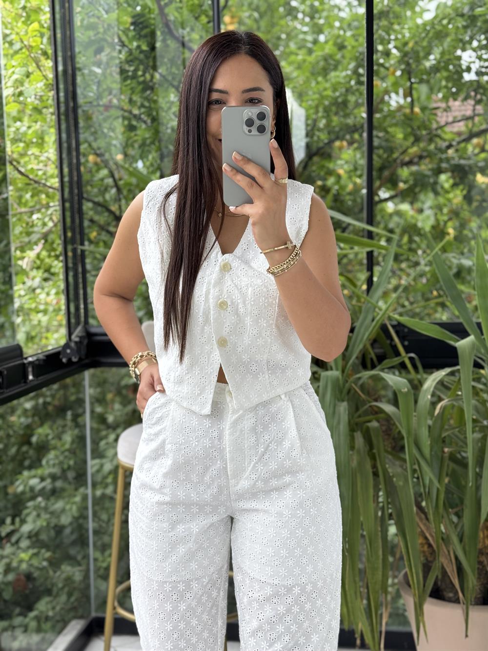 Fisto Yelekli Takım Beyaz