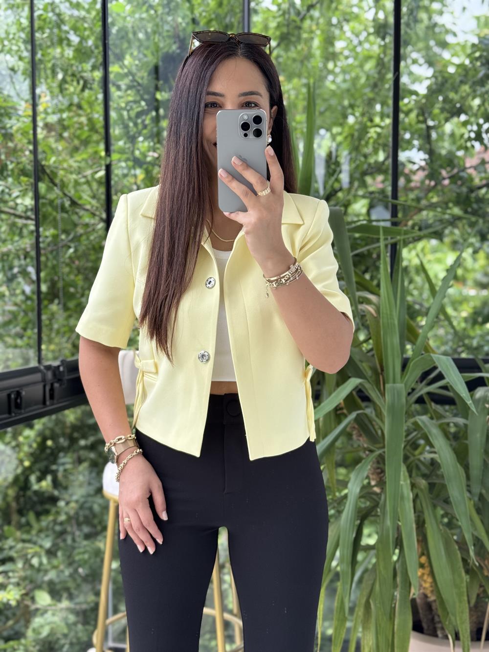 Fiyonk Detaylı Kısa Kol Blazer Sarı