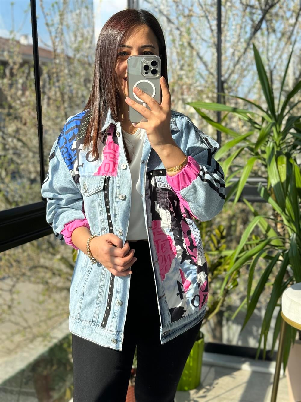 Gazete Baskı Taşlı Ceket Pembe