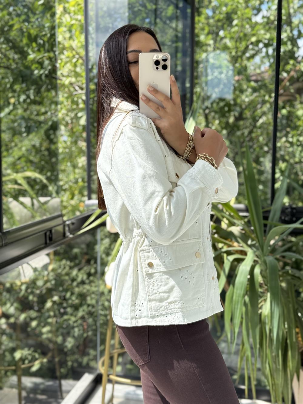 Gold Çıtçıtlı Fisto Ceket Ekru