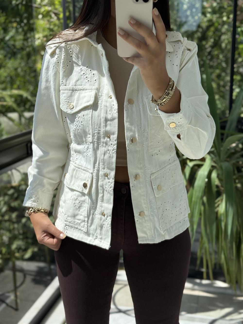 Gold Çıtçıtlı Fisto Ceket Ekru