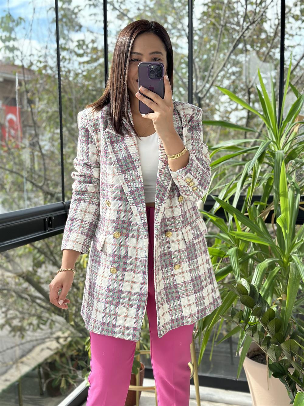 Gold Düğme Renk Geçişli Tüvit Blazer Ceket Beyaz