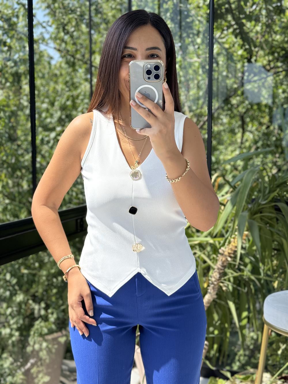 Gold Düğmeli Yelek Beyaz