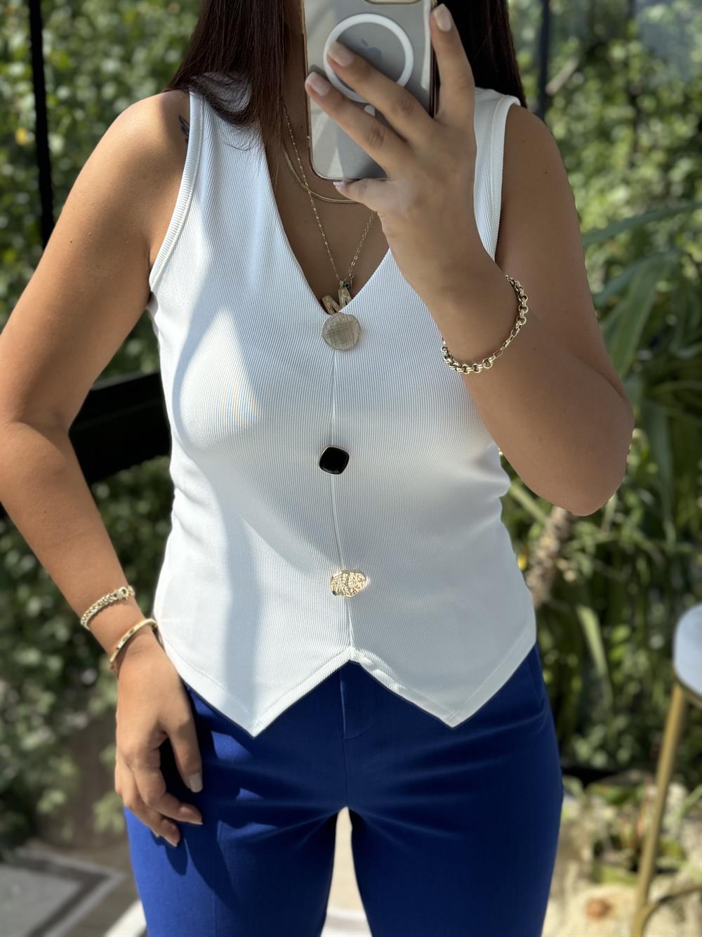 Gold Düğmeli Yelek Beyaz